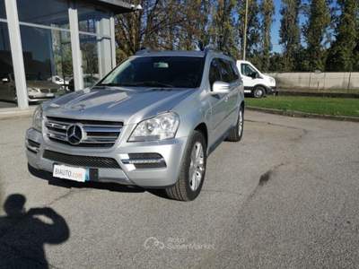 Mercedes-Benz GL BlueTEC 4MATIC Sport 7 posti Argento usata Castegnato