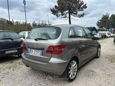 Mercedes-Benz Classe B unico proprietario Bronzo usata Arezzo