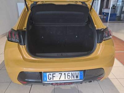 Peugeot 208 giallo senape Giallo usata THIENE