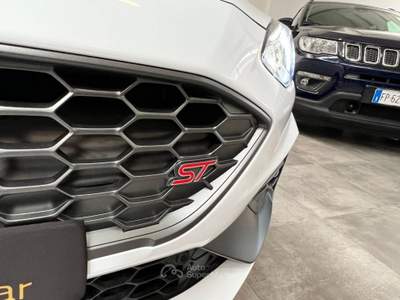 Ford Focus Focus 1.0 ecoboost ST-Line s&amp;s 125cv Bianco usata Pesaro