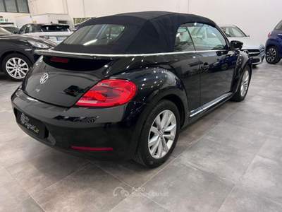 Volkswagen Maggiolino 2.0 tdi Sport 140cv dsg Nero usata Pesaro