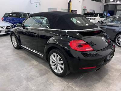 Volkswagen Maggiolino 2.0 tdi Sport 140cv dsg Nero usata Pesaro