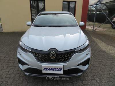 Renault Arkana FULL HYBRID 1.6 E-Tech 145cv TECHNO - TELECAMERA Bianco usata Monza
