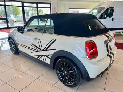 MINI Cooper 1.5 Cooper Cabrio Automatica PREZZO REALE !! Bianco usata Cavernago