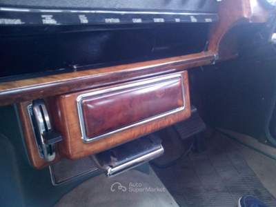 Daimler Sovereign 250 Verde usata Bari