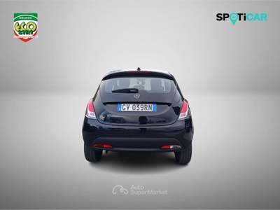 Lancia Ypsilon 1.0 FireFly 5 porte S&S Hybrid Gold Nero usata Cassino