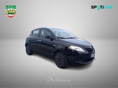 Lancia Ypsilon 1.0 FireFly 5 porte S&S Hybrid Gold Nero usata Cassino