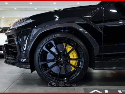 Lamborghini Urus 4.0|FULL CARBON SPEC| Nero usata Vergiate