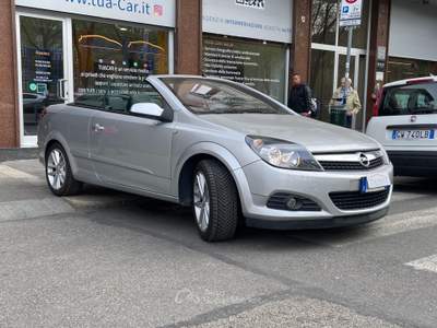 Opel Astra Opel Astra 1.8 Eco Tec Elegance #10217 Grigio usata Torino