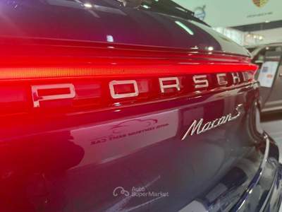 Porsche Macan 2.0 Blu/Azzurro usata Mottola