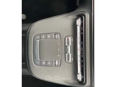 Mercedes-Benz Classe V Mercedes-Benz V 250d STYLE Kompakt AMG Distronic Nero usata San Marino