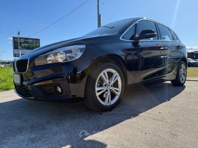 BMW Serie 2 Active Tourer 216d tagliandi regolari in casa madre Nero usata Ferrara