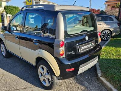 Fiat Panda 1.3 MJT 4x4  Cross ELD Nero usata Bisuschio