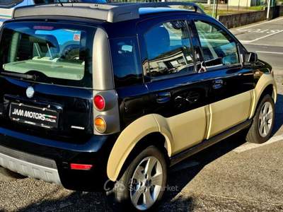 Fiat Panda 1.3 MJT 4x4  Cross ELD Nero usata Bisuschio