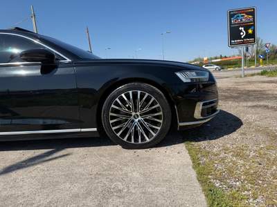 Audi A8 S-LINE FULL EXTRA Nero usata Ferrara