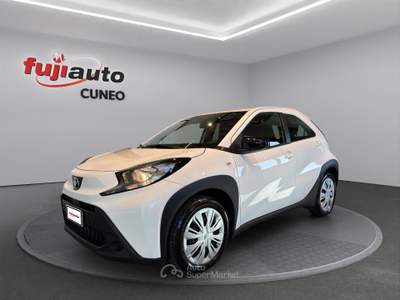 Toyota Aygo X Aygo X 1.0 Active 72cv Bianco usata Cuneo