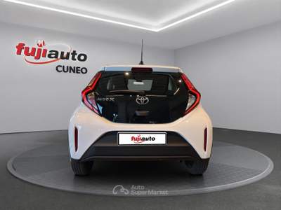 Toyota Aygo X Aygo X 1.0 Active 72cv Bianco usata Cuneo