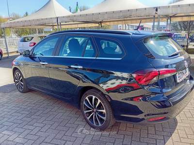 Fiat Tipo Tipo SW II 2016 SW 1.3 mjt 95 Lounge- Nero usata Carignano