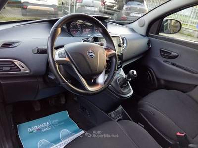 Lancia Ypsilon Ypsilon III 1.0 firefly hybrid Gold- NO OBBLIGO FINANZIAMENTO Blu/Azzurro usata Carignano