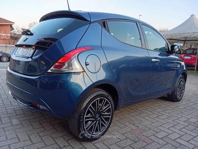 Lancia Ypsilon Ypsilon III 1.0 firefly hybrid Gold- NO OBBLIGO FINANZIAMENTO Blu/Azzurro usata Carignano