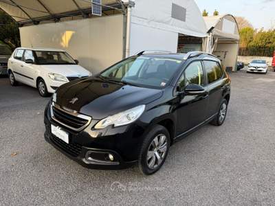 Peugeot 2008 Peugeot 2008 1.2 Benzina 82cv Nero usata Pompei