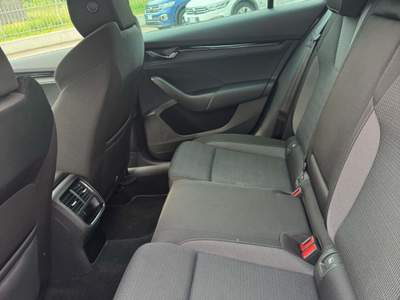 Skoda Octavia Octavia Wagon Executive 2.0 TDI DSG Grigio usata Darfo Boario Terme