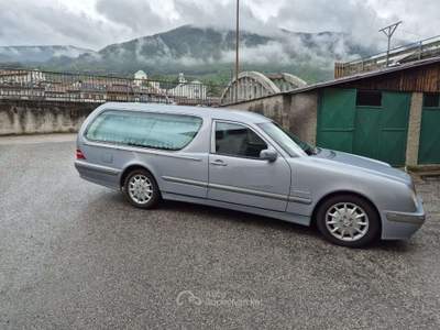 Mercedes-Benz Classe E Classe E cdi Elegance CARROFUNEBRE Grigio usata Mezzocorona