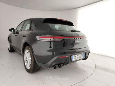 Porsche Macan I 2022 2.0 265cv pdk Nero usata Caserta