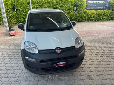 Fiat Panda Panda 1.0 GSE S&S Hybrid Pop Van 2 p.ti Bianco usata Taranto