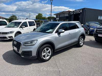 Audi Q2 Q2  30 1.6 tdi Business Design s-tronic Argento usata Buja