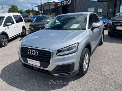 Audi Q2 Q2  30 1.6 tdi Business Design s-tronic Argento usata Buja