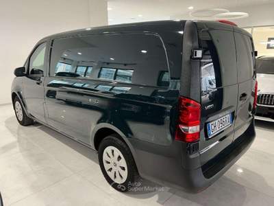 Mercedes-Benz Vito 2.0 116 CDI Aut. long 3 posti ganc.traino Verde usata Asolo
