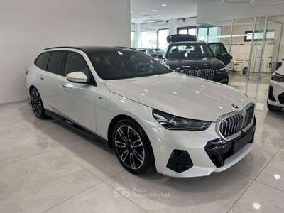 BMW Serie 5 520d 520 d 48V sDrive Touring Msport Garanzia BMW Bianco usata Asolo