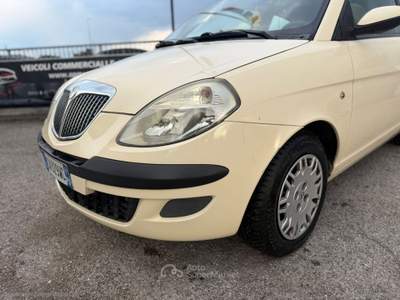 Lancia Ypsilon Ypsilon 1.2 Oro usata Cervia