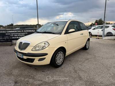 Lancia Ypsilon Ypsilon 1.2 Oro usata Cervia