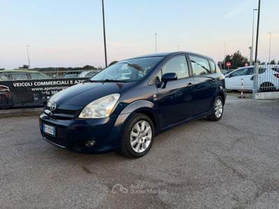 Toyota Corolla Corolla Verso 2.0 16V D-4D Sol 7 POSTI usata Cervia