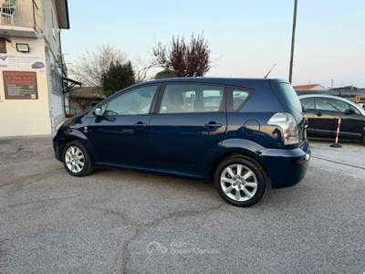Toyota Corolla Corolla Verso 2.0 16V D-4D Sol 7 POSTI usata Cervia
