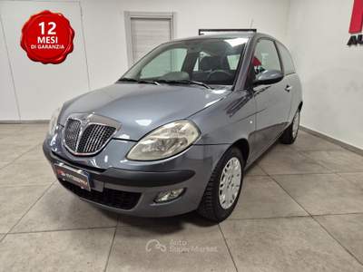 Lancia Ypsilon Argento NEOPATENTATI Grigio usata Casalgrande