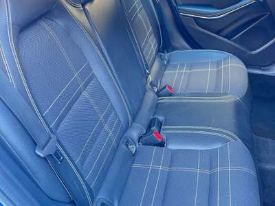 Mercedes-Benz Classe A A 180 D - AUTOMATIC PREMIUM - CAMBIO AUTOMATICO - ANCHE PER NEOPATENTATI - EURO 6 B Blu/Azzurro usata Varese