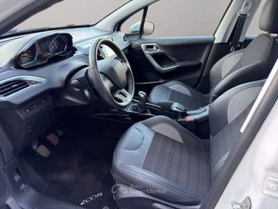 Peugeot 2008 1.5 100CV Allure Bianco usata San Miniato