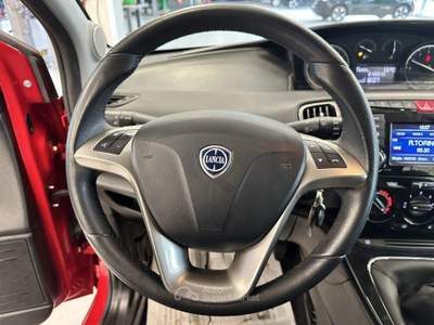 Lancia Ypsilon 1.2 Ecochic Gold Rosso usata Moncalieri