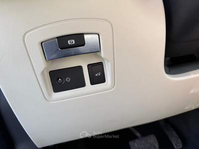 Land Rover Range Rover Velar TAGLIANDI REGOLARI, OTTIME CONDIZIONI Nero usata Ferrara