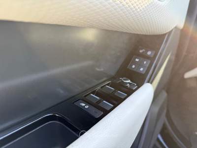 Land Rover Range Rover Velar TAGLIANDI REGOLARI, OTTIME CONDIZIONI Nero usata Ferrara