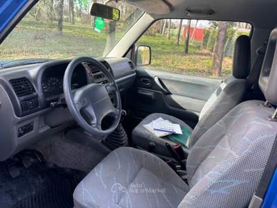 Suzuki Jimny Unico proprietario, libero da incidenti  KM.  CERTIFICATI Blu/Azzurro usata Cartura