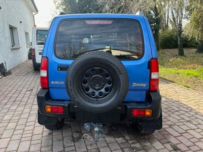 Suzuki Jimny Unico proprietario, libero da incidenti  KM.  CERTIFICATI Blu/Azzurro usata Cartura