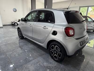 Smart ForFour auto in ottime condizione Argento usata Curti