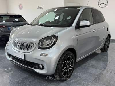 Smart ForFour auto in ottime condizione Argento usata Curti