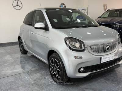 Smart ForFour auto in ottime condizione Argento usata Curti