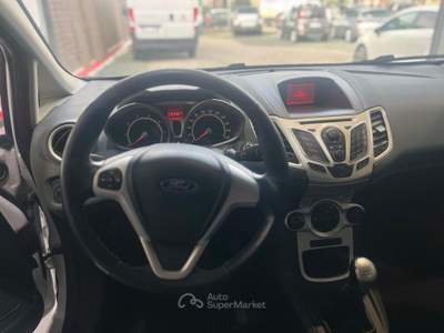 Ford Fiesta FORD FIESTA 1.2 TITANIUM Bianco usata GROSSETO