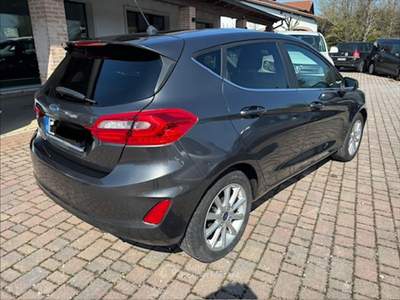 Ford Fiesta Unico proprietario, libero da incidenti  KM.  CERTIFICATI Grigio usata Cartura